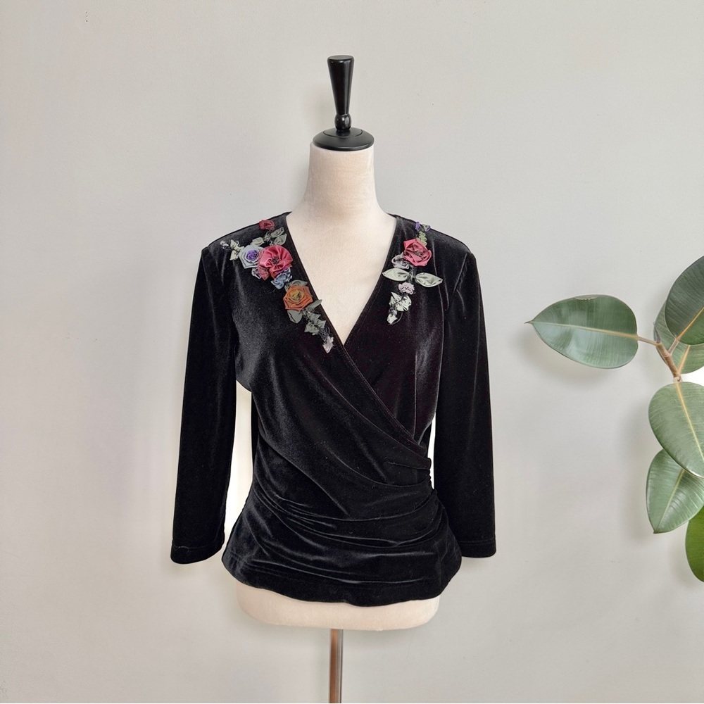 Cachet vintage velvet floral appliqué whimsigoth wrap top